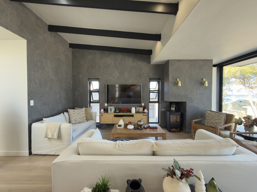 4 Bedroom Property for Sale in Hartenbos Central Western Cape